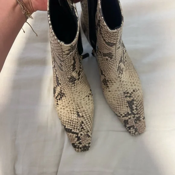 SCHUTZ Beige and Black Snakeskin Heeled Boots - Picture 2 of 3